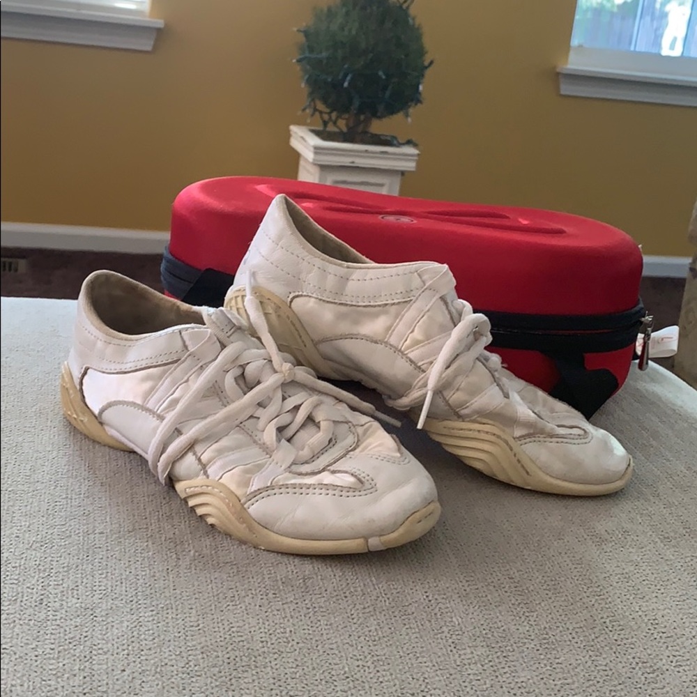 Nfinity shoes size 7